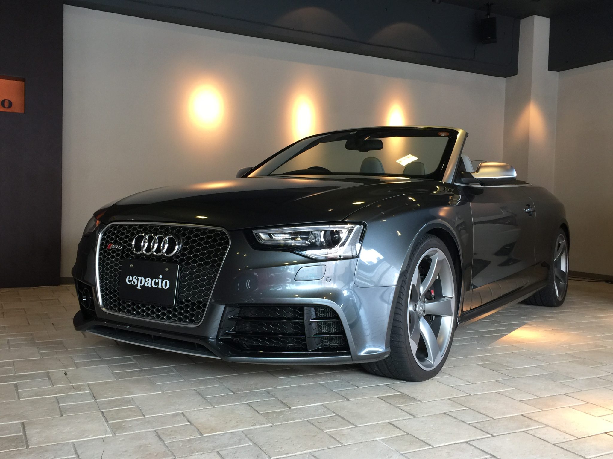 アウディ Rs5 カブリオレ フェラーリ 中古車販売 買取 エスパシオ 東京 世田谷 ポルシェ ランボルギーニ マセラティ 輸入車販売専門店